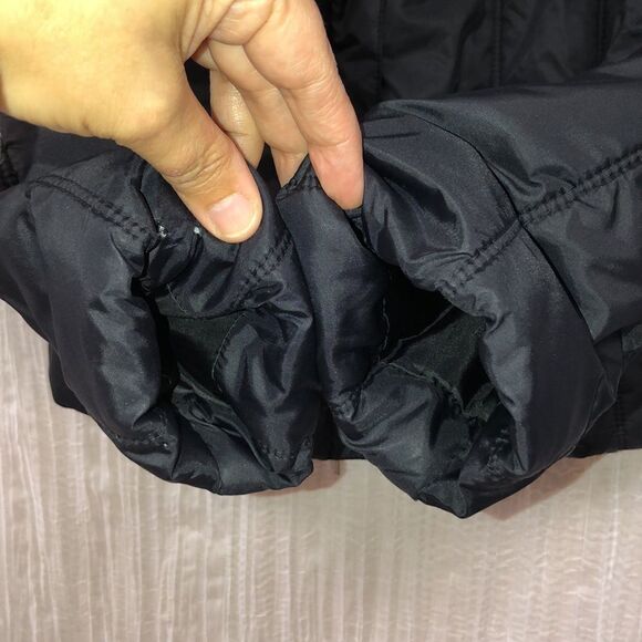 Guess Jeans M Ladies Black Quilted Puffer Jacket - Picture 8 of 14